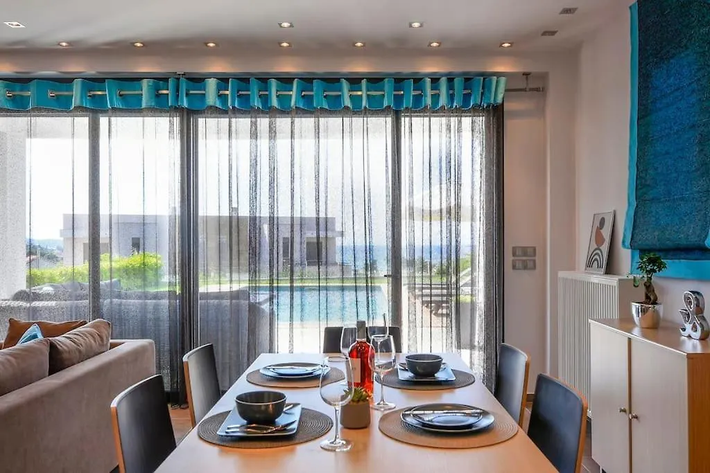 Pentanemi Luxury Villa Hanioti