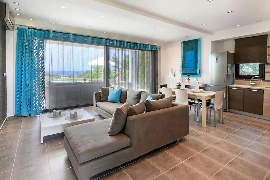 Pentanemi Luxury Villa Hanioti